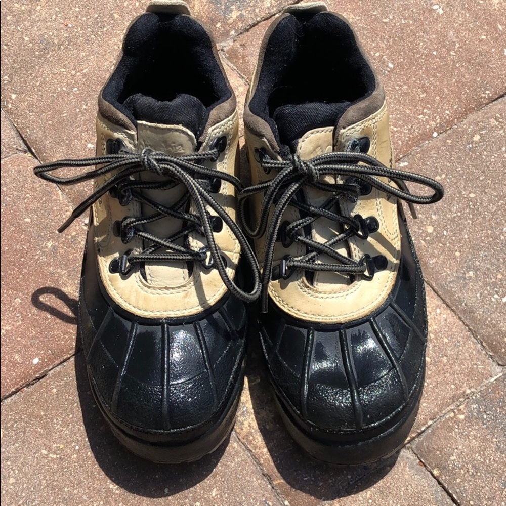 Columbia Shoes